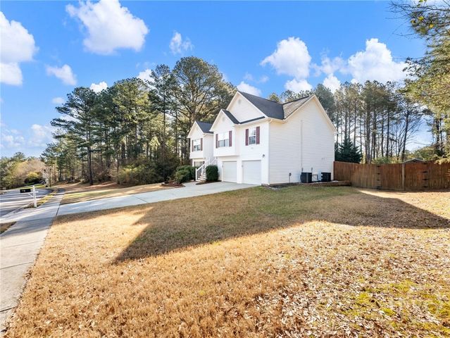 1339 Sierra Ridge Place SE, Loganville, GA 30052