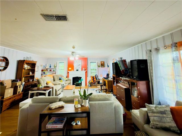 2751 Longleaf Drive, Mobile, AL 36693