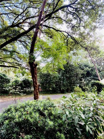 2751 Longleaf Drive, Mobile, AL 36693