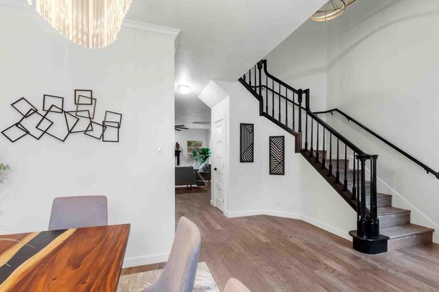 201 Timpanagos DR, Lakeway, TX 78734