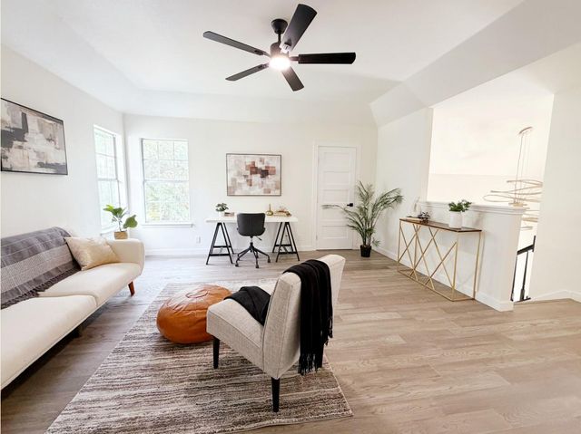 201 Timpanagos DR, Lakeway, TX 78734