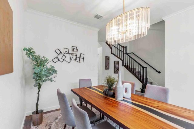 201 Timpanagos DR, Lakeway, TX 78734