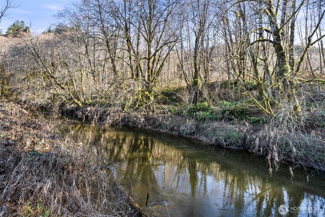 138 Ward Creek Rd, Raymond, WA 98577