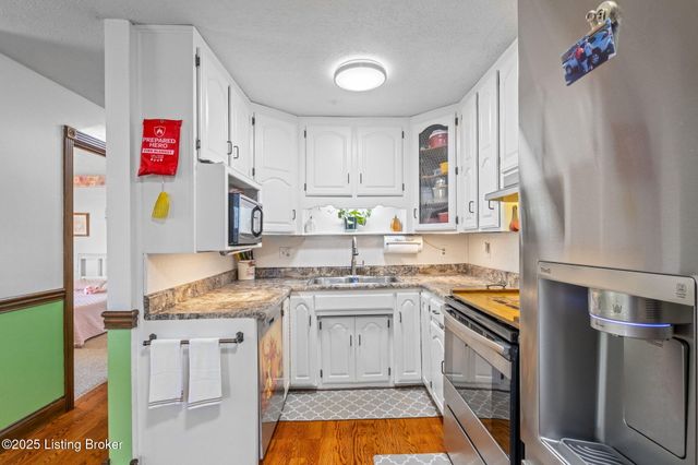 200 Nat Rogers Rd, New Haven, KY 40051