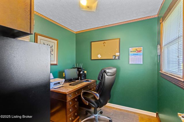 200 Nat Rogers Rd, New Haven, KY 40051