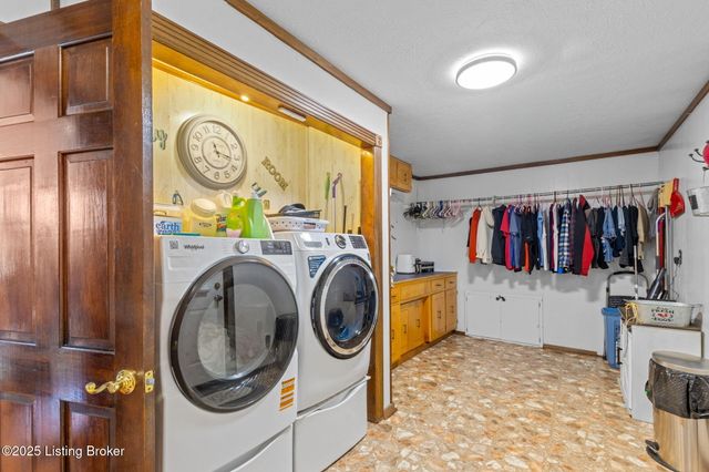 200 Nat Rogers Rd, New Haven, KY 40051