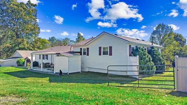 200 Nat Rogers Rd, New Haven, KY 40051