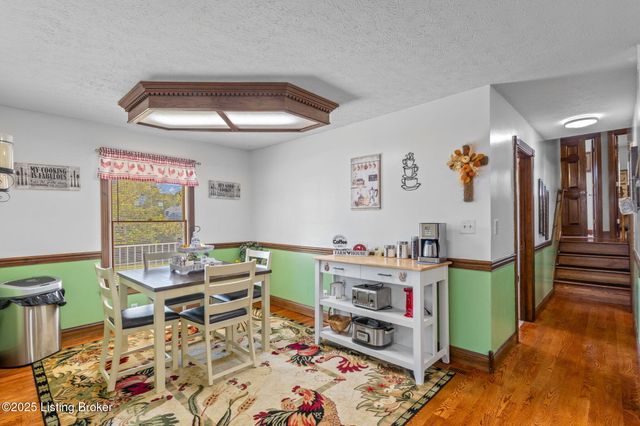 200 Nat Rogers Rd, New Haven, KY 40051