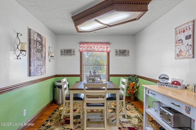 200 Nat Rogers Rd, New Haven, KY 40051