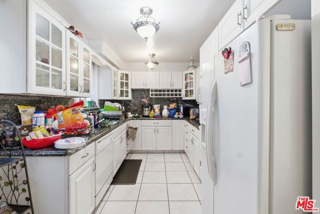 519 N Exton Avenue, Inglewood, CA 90302