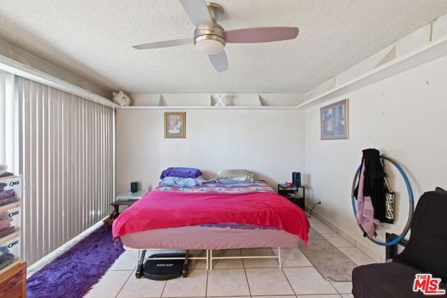 519 N Exton Avenue, Inglewood, CA 90302