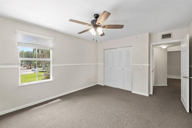 4280 San Marino Blvd 201, West Palm Beach, FL 33409