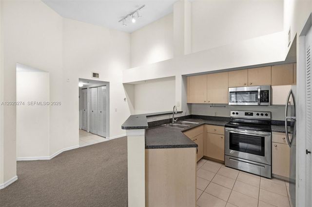 4280 San Marino Blvd 201, West Palm Beach, FL 33409