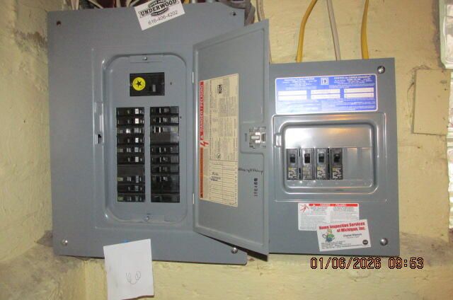 1523 Boston Street, Grand Rapids, MI 49507