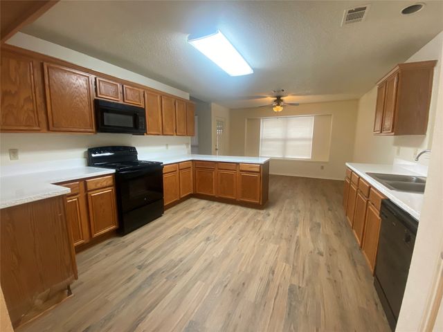 1227 Reeves Lane, Cedar Hill, TX 75104