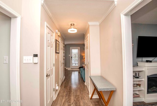 1219 Emerald Forest Lane, Powell, TN 37849