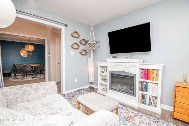 1219 Emerald Forest Lane, Powell, TN 37849