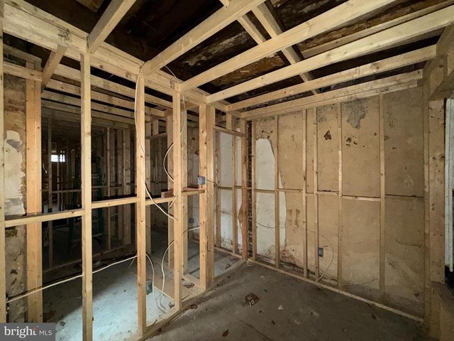 1806 BRADDISH AVE, Baltimore, MD 21216