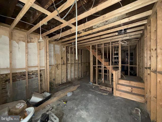 1806 BRADDISH AVE, Baltimore, MD 21216