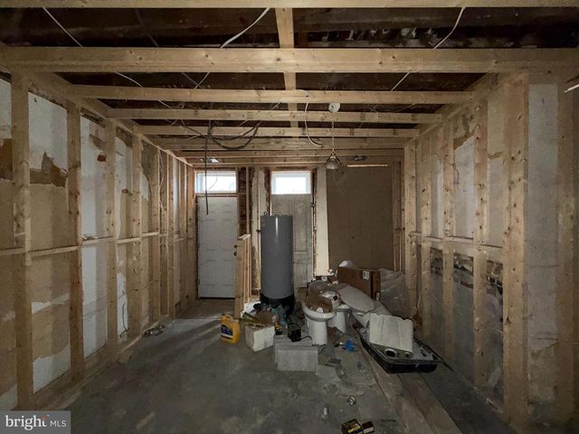 1806 BRADDISH AVE, Baltimore, MD 21216