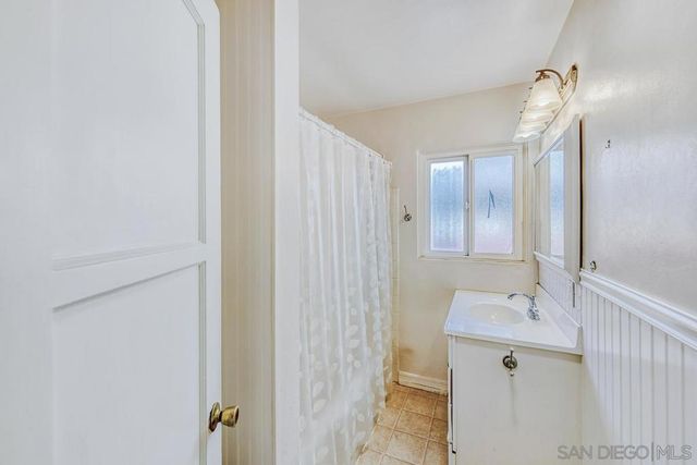 4030 PROMONTORY ST, San Diego, CA 92109