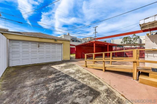 4030 PROMONTORY ST, San Diego, CA 92109