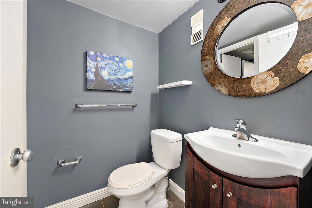 Image 9 of property listing at 10900 COASTAL HWY #316, Ocean City, MD 21842