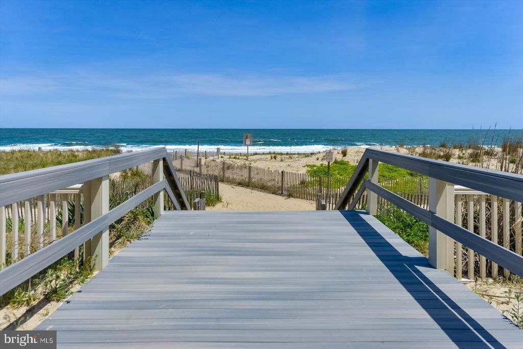 Image 31 of property listing at 10900 COASTAL HWY #316, Ocean City, MD 21842