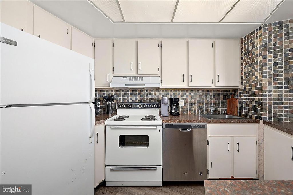 Image 46 of property listing at 10900 COASTAL HWY #316, Ocean City, MD 21842
