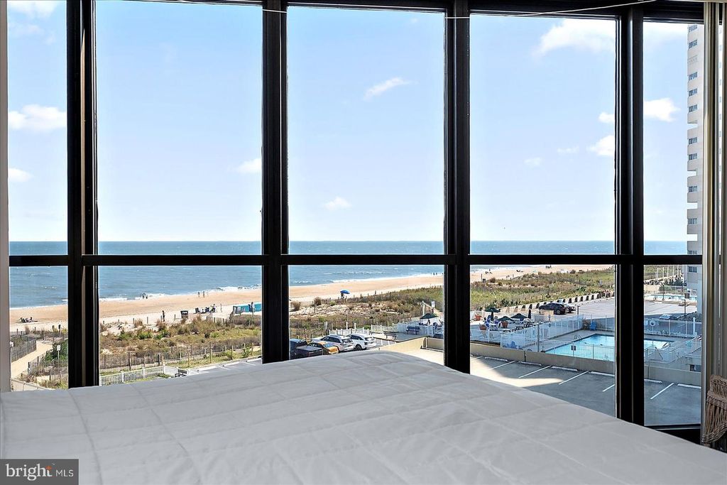 Image 6 of property listing at 10900 COASTAL HWY #316, Ocean City, MD 21842