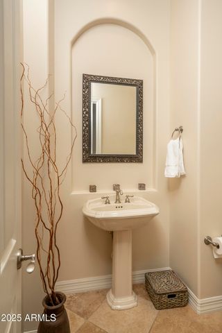 23217 N 39TH Way, Phoenix, AZ 85050