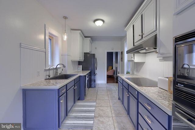 353 E ORANGE, Lancaster, PA 17602