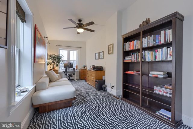 353 E ORANGE, Lancaster, PA 17602