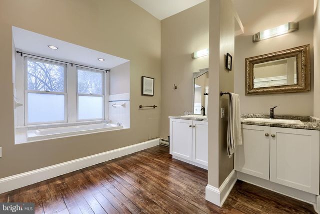 353 E ORANGE, Lancaster, PA 17602