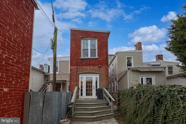 353 E ORANGE, Lancaster, PA 17602