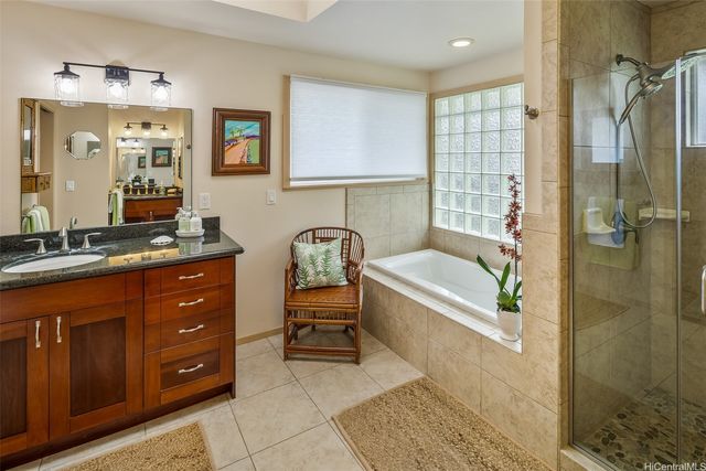 47-594 Hui Ulili Street, Kaneohe, HI 96744