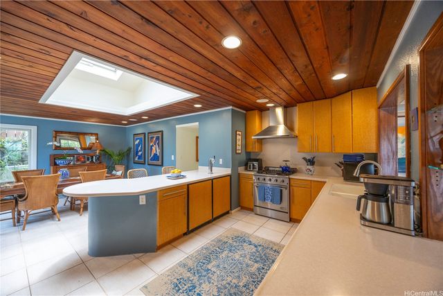 47-594 Hui Ulili Street, Kaneohe, HI 96744