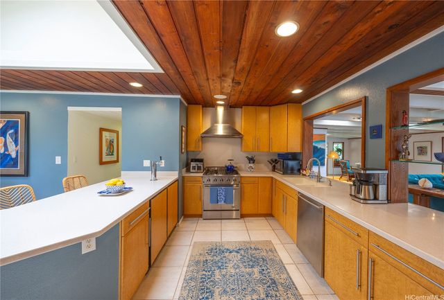 47-594 Hui Ulili Street, Kaneohe, HI 96744