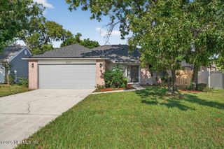 8057 KILWINNING Lane, Jacksonville, FL 32244