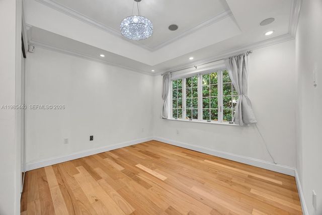 517 Minorca Ave, Coral Gables, FL 33134