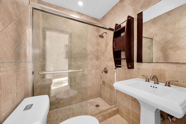 517 Minorca Ave, Coral Gables, FL 33134