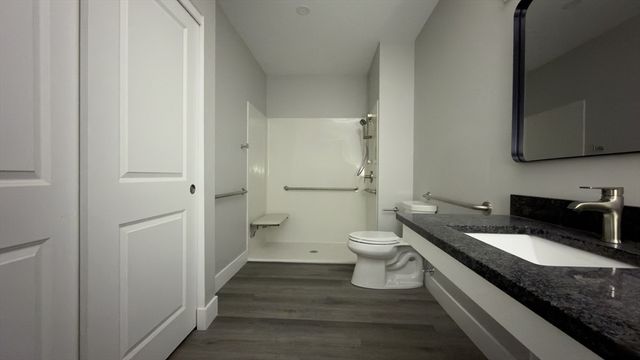 251 Sladen Street 105, Dracut, MA 01826