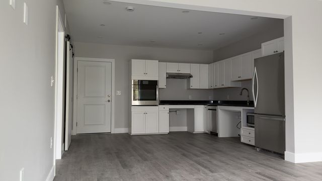 251 Sladen Street 105, Dracut, MA 01826