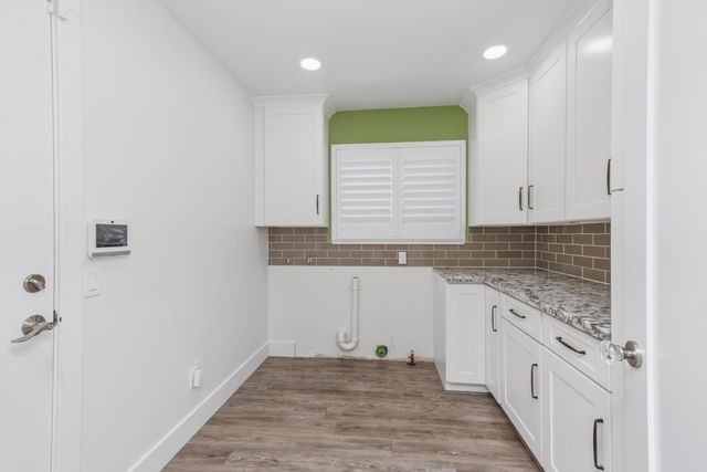 5115 Meckel Way, Sacramento, CA 95841