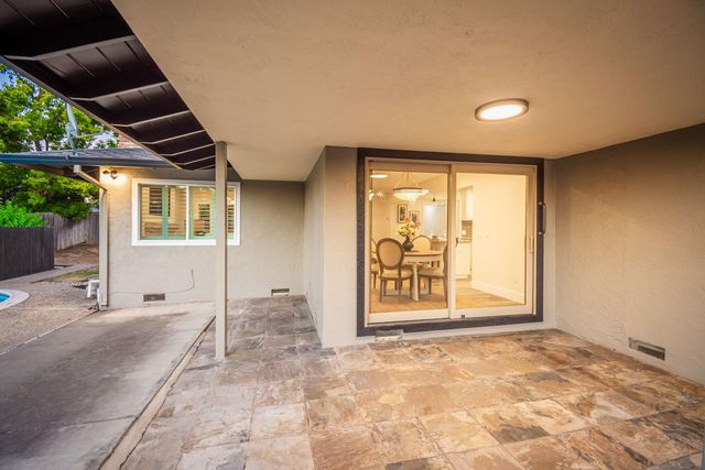 5115 Meckel Way, Sacramento, CA 95841