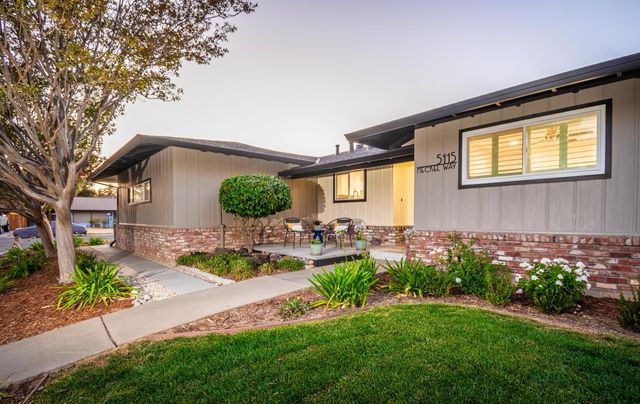 5115 Meckel Way, Sacramento, CA 95841