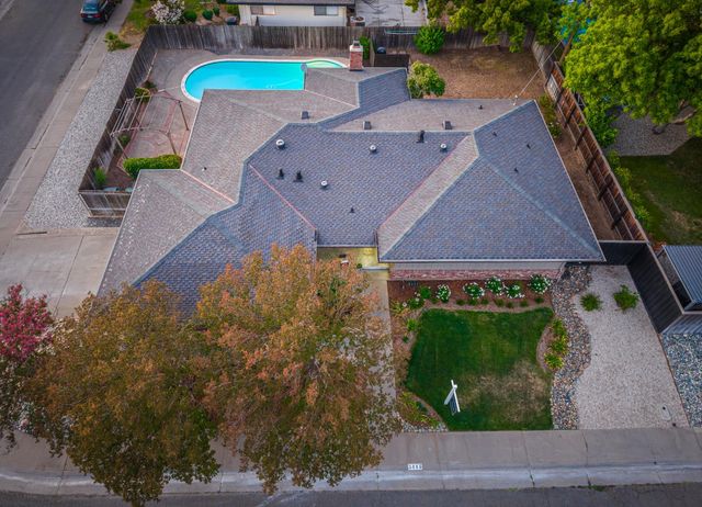 5115 Meckel Way, Sacramento, CA 95841