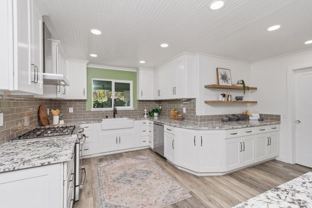5115 Meckel Way, Sacramento, CA 95841