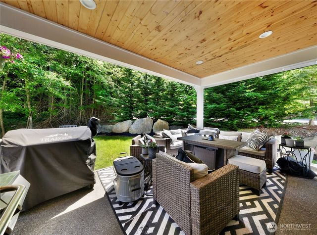 5355 Ocean Cove Lane, Blaine, WA 98230