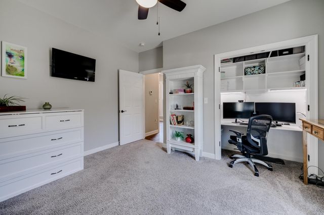 24 Johnny Drive, Greenbrier, AR 72058